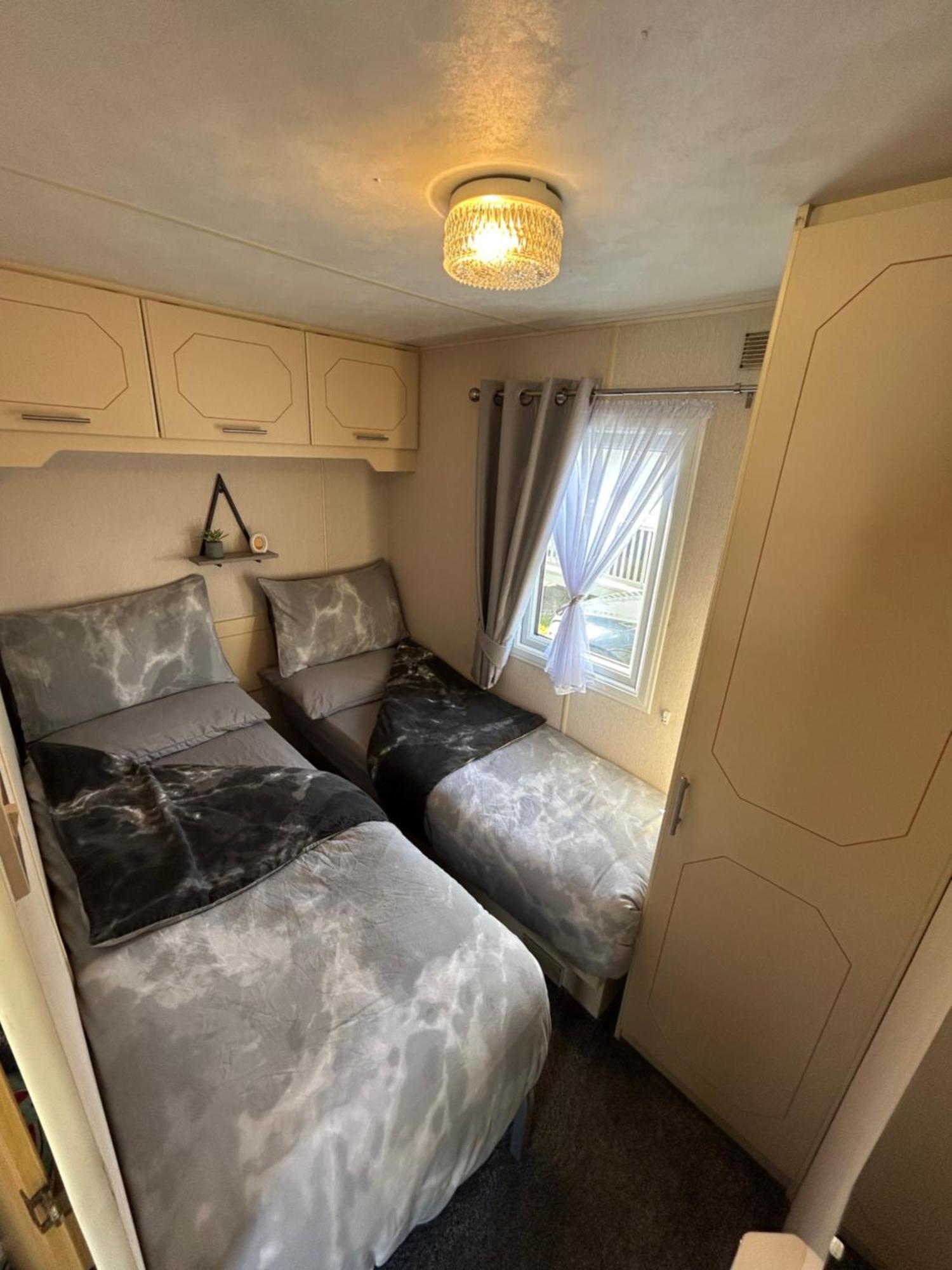 Baileys Caravan Sealands - Dog Friendly Ingoldmells